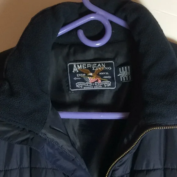 AMERICAN LIVING QUALITY BRAND NAVY VEST - Picture 2 of 2